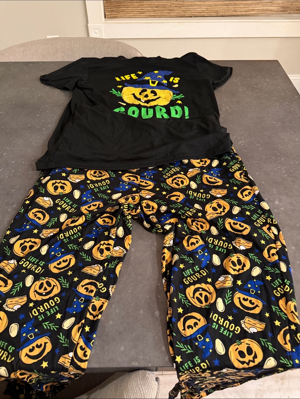 Women’s Black Halloween Pumpkin Pajama Set